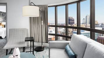 Junior Suite, 1 Bedroom (King Bed) | Living room