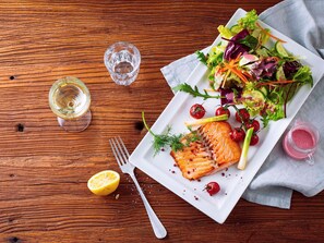 Mittagessen und Abendessen, französische Küche