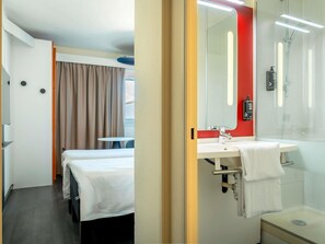 Standard Room, 2 Single Beds