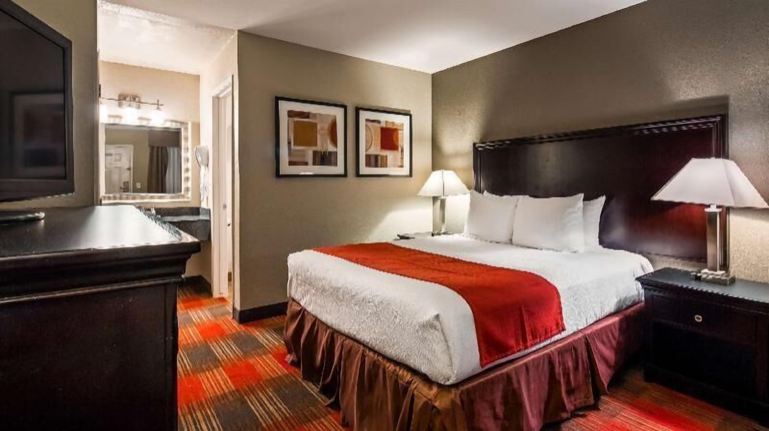 Coffre-fort, bureau, espace de travail pour ordinateurs portables