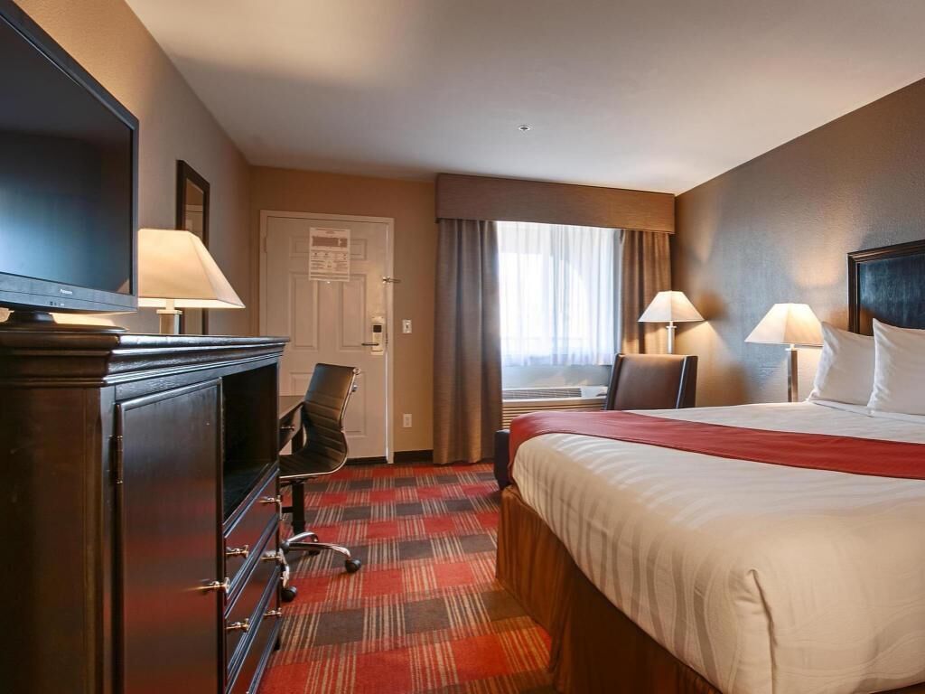 Coffre-fort, bureau, espace de travail pour ordinateurs portables