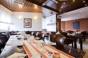 Restaurant - Hotel Mondial (Langenfeld)