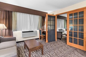 Suite, 1 King Bed, Accessible, Bathtub (with Sofabed) | Blackout drapes, iron/ironing board, bed sheets