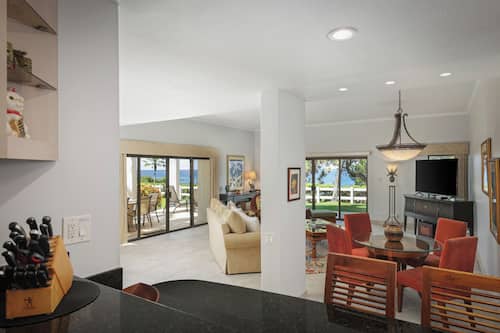 Room, 3 Bedrooms, Oceanfront (Unit 108, 3Bath) | View from room