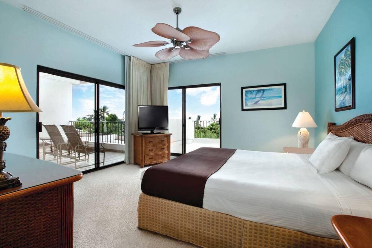 In-room safe, blackout curtains, iron/ironing board, free WiFi