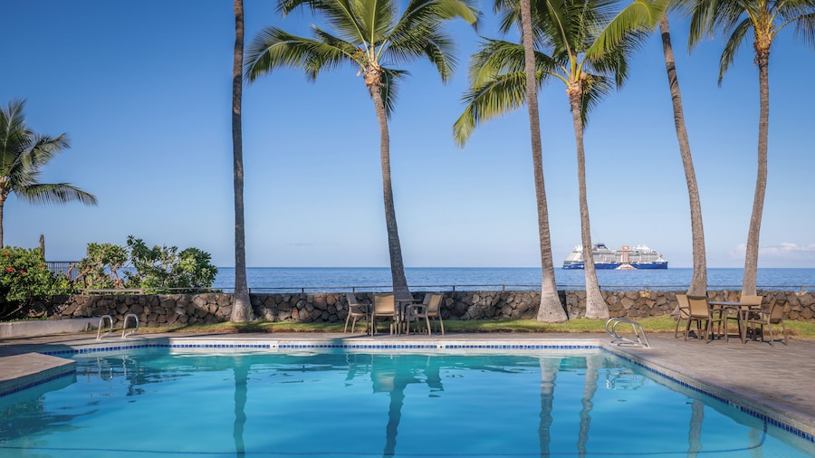 ロイヤル シー クリフ コナ by OUTRIGGER