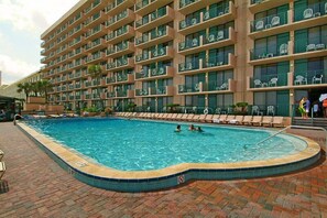 Outdoor pool - LaPlaya Resort, Daytona Beach (Daytona Beach)
