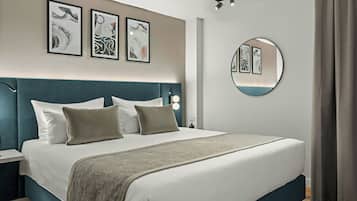 Premium bedding, minibar, in-room safe, desk