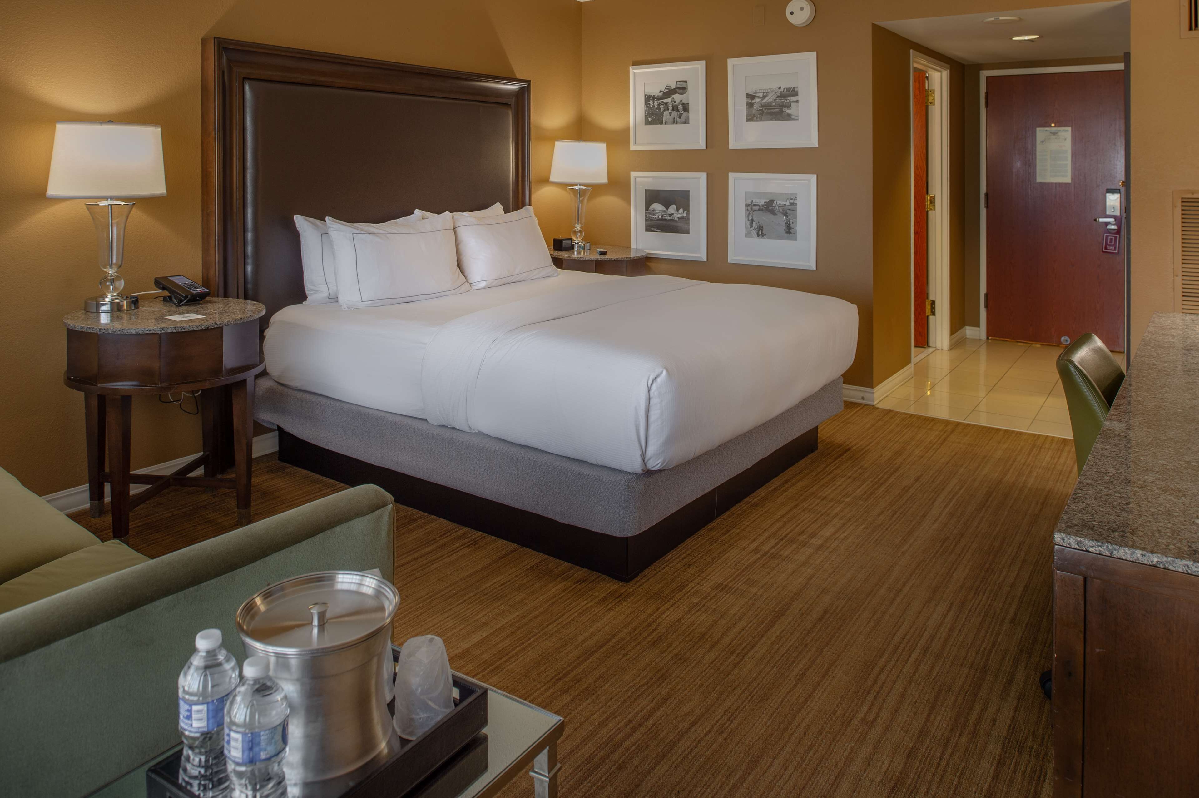 1 bedroom, hypo-allergenic bedding, in-room safe, desk