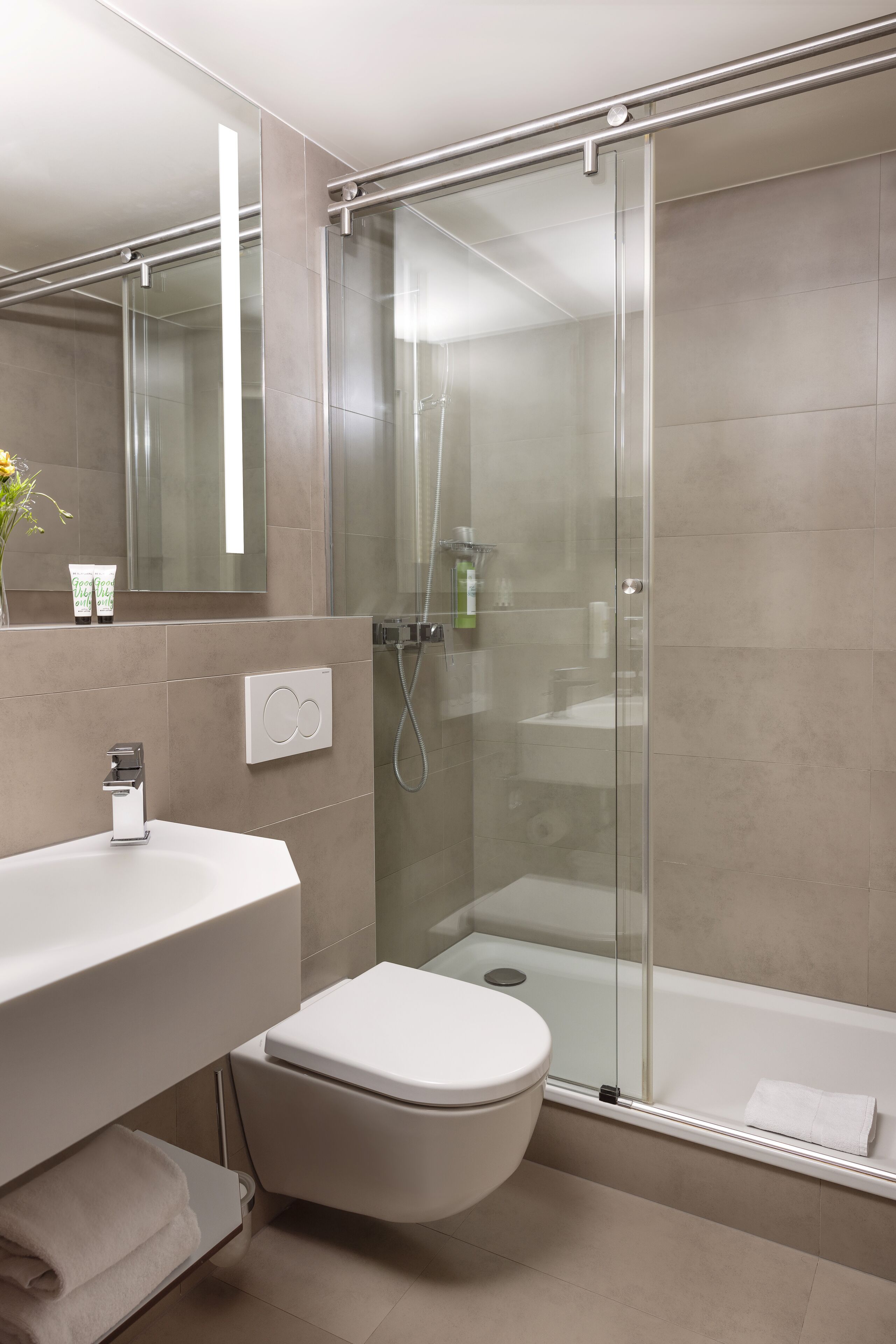 Foto - Everness Hotel & Resort