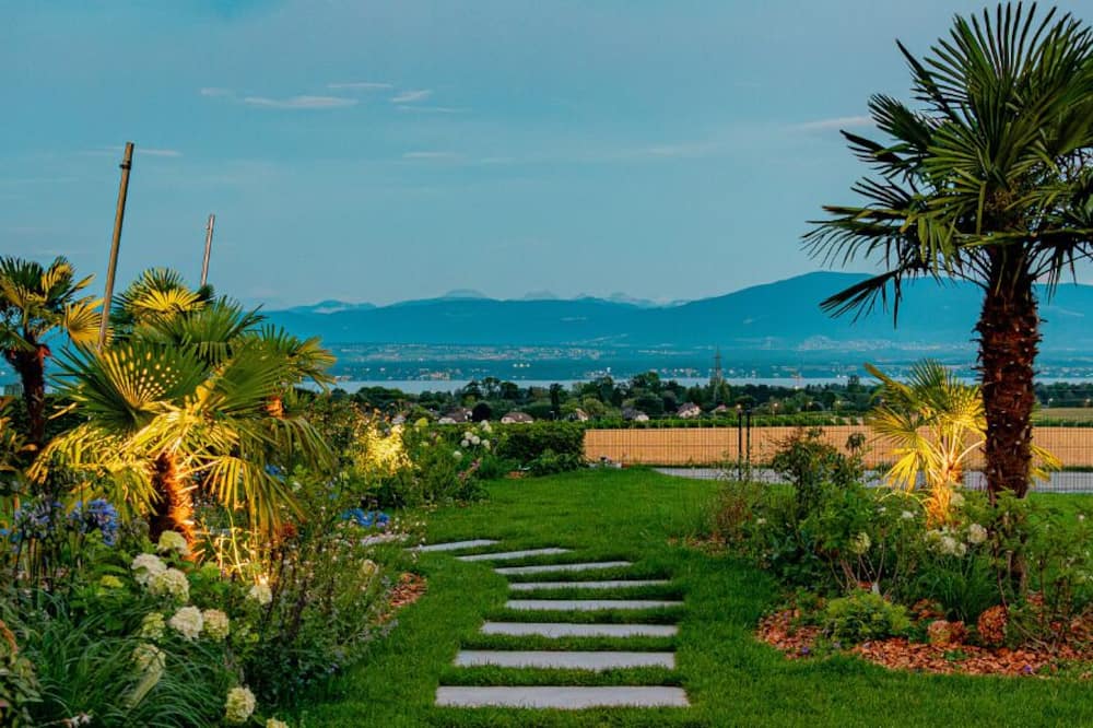 Everness Hotel & Resort