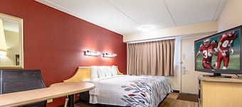 Red Roof Inn Charleston West - Hurricane, WV