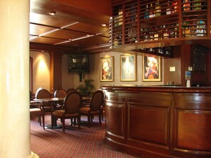 Bar (in der Unterkunft)