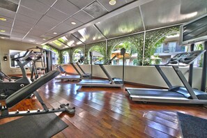 Gym - Safi Royal Luxury Centro (Monterrey)