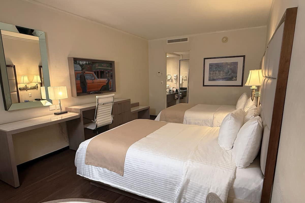 Ropa de cama de alta calidad, edredón y camas con pillow-top