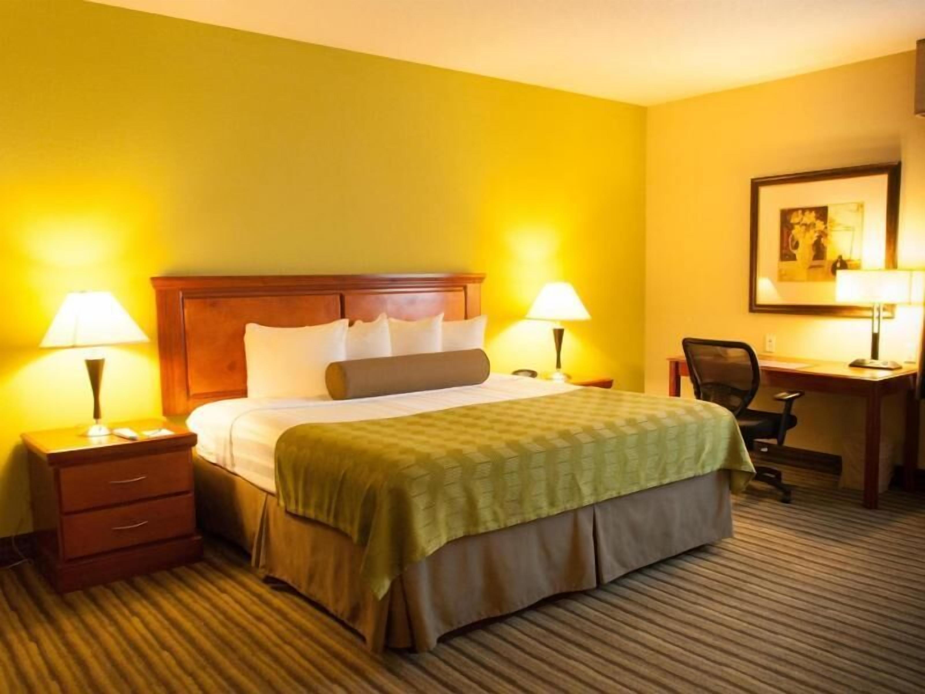 In-room safe, desk, laptop workspace, iron/ironing board