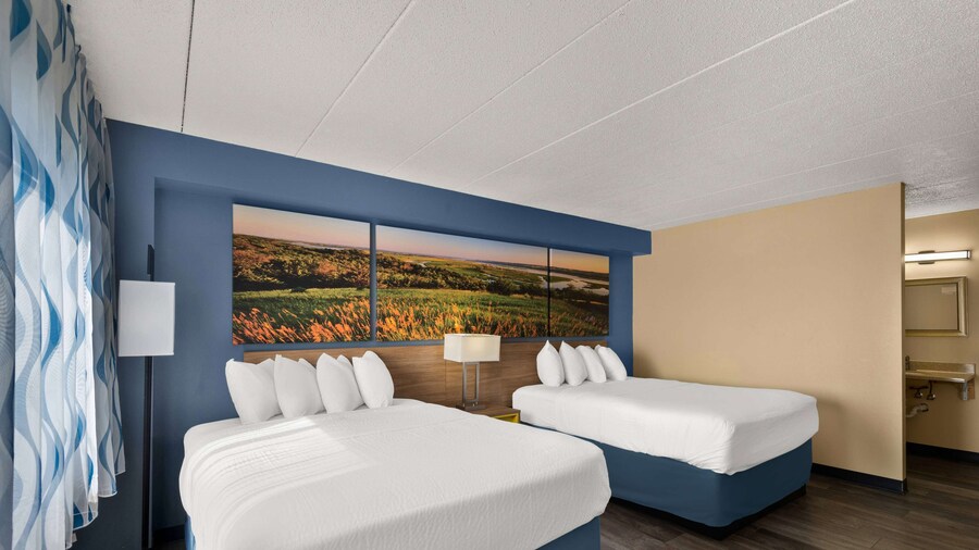 Days Inn by Wyndham Newton