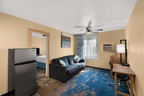 Suite, 1 Queen Bed, Non Smoking, Kitchen | Desk, iron/ironing board, free WiFi, bed sheets
