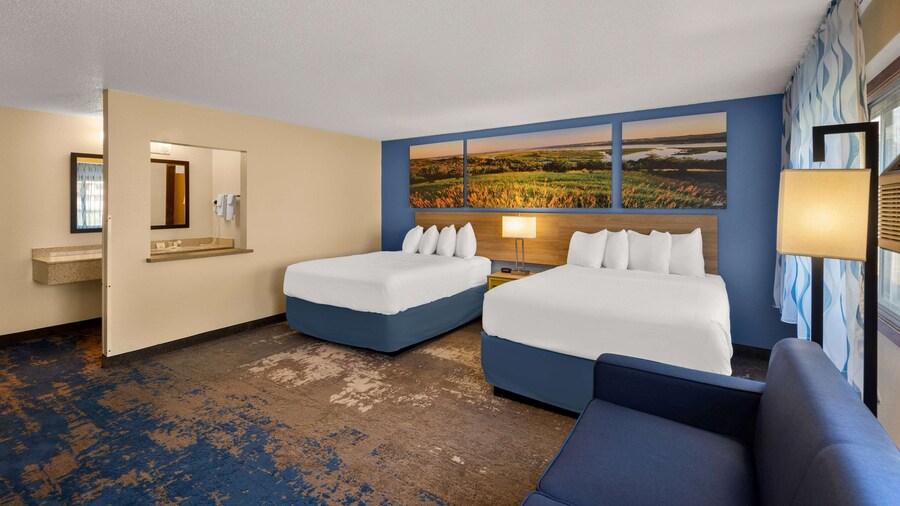 Days Inn by Wyndham Newton