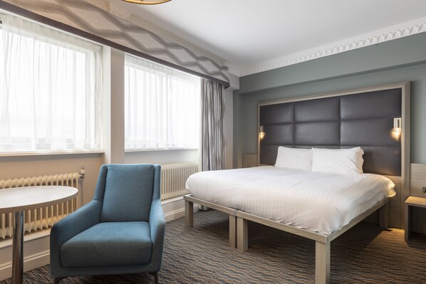 Executive-Zimmer, 1 Doppelbett, Nichtraucher | Schreibtisch, Bügeleisen/Bügelbrett, kostenloses WLAN