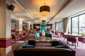 Bar (on property) - Birmingham Strathallan Hotel, BW Signature Collection (Birmingham)