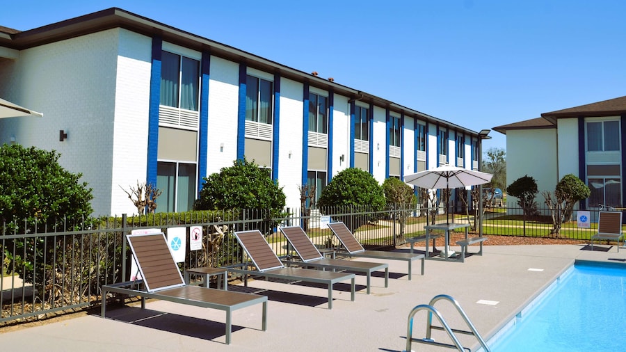 Americas Best Value Inn & Suites Foley Gulf Shores
