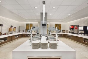 Gratis frukost enligt egen beställning varje dag