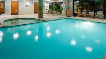 Una piscina techada