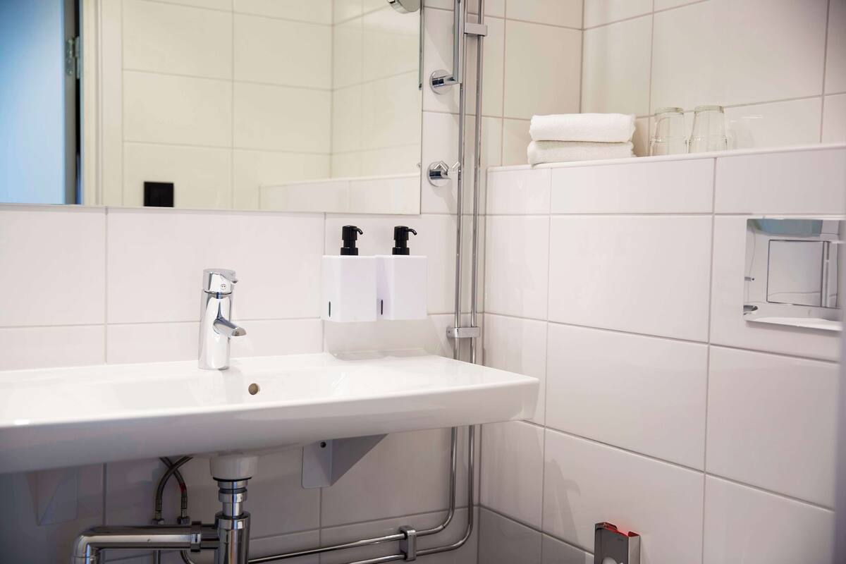 desk, blackout curtains, rollaway beds, free wifi