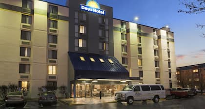 Days Hotel by Wyndham University Ave SE