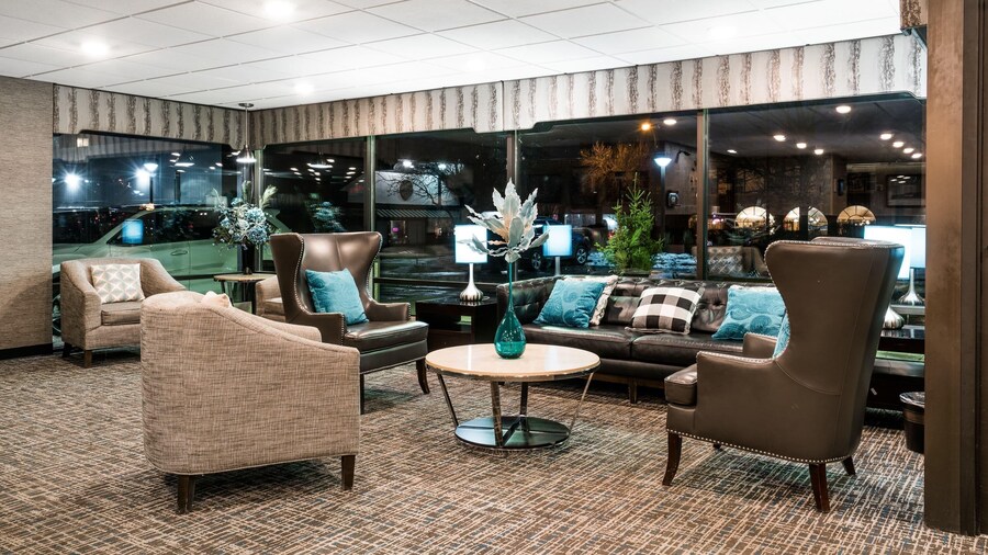 Days Hotel by Wyndham University Ave SE