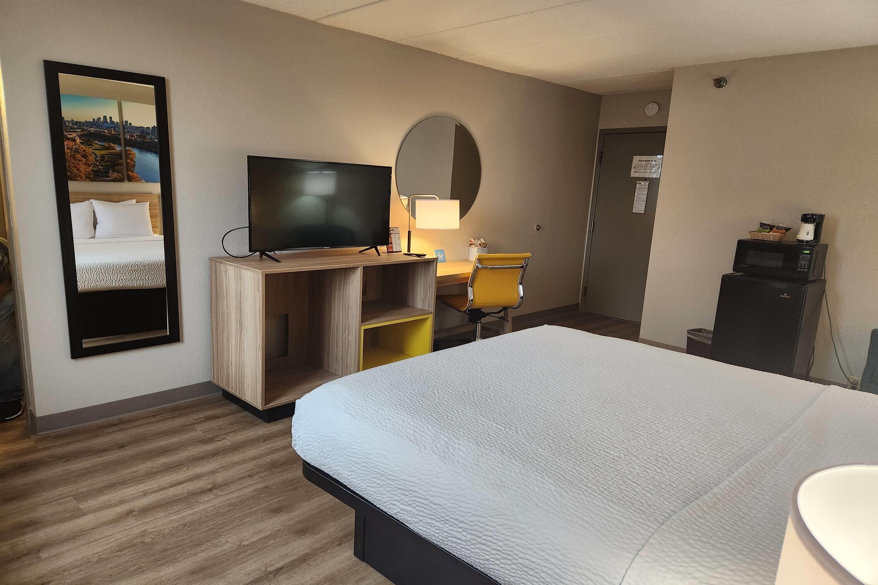 Foto - Days Hotel by Wyndham University Ave SE