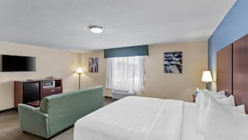 Suite, 1 King Bed with Sofa bed, Non Smoking
