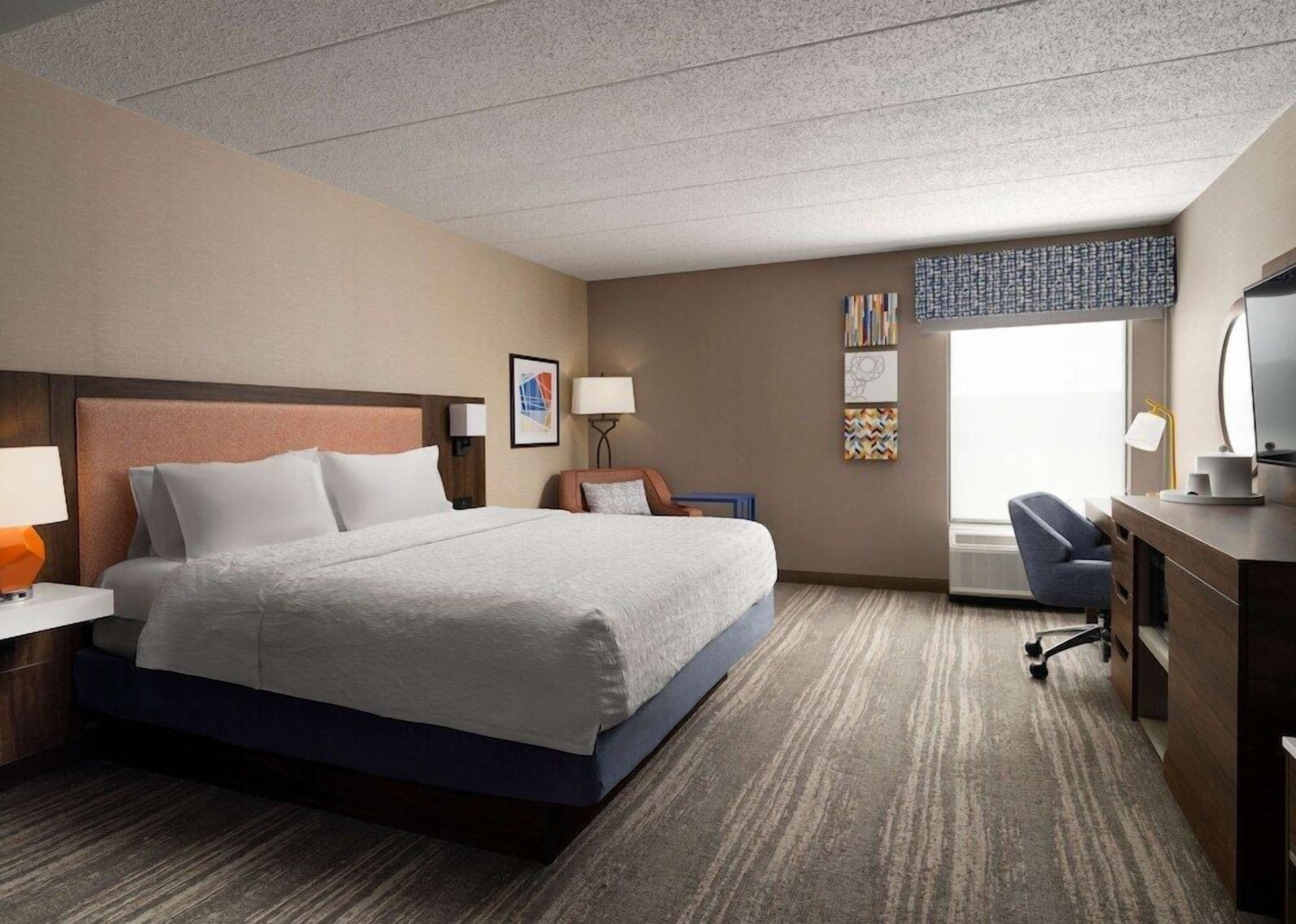 In-room safe, desk, laptop workspace, iron/ironing board
