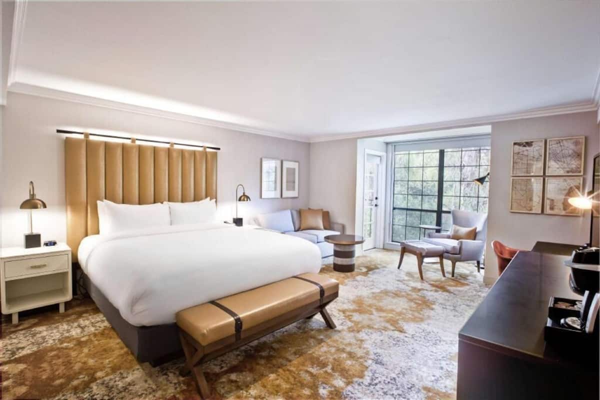 Premium bedding, pillow-top beds, in-room safe, desk