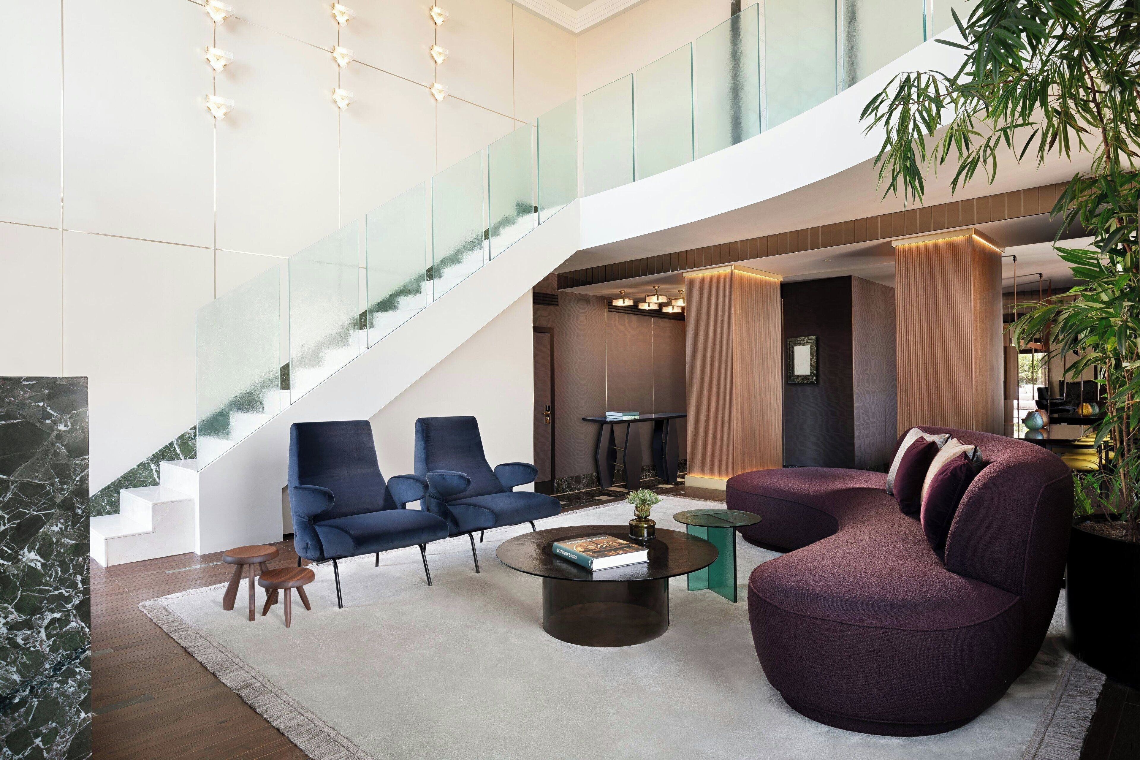 presidential suite, 1 bedroom, non smoking, terrace | living room | 30-inch tv with satellite channels, pay films