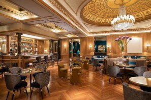 Serves lunch and brunch - The Westin Palace, Milan (Milan)