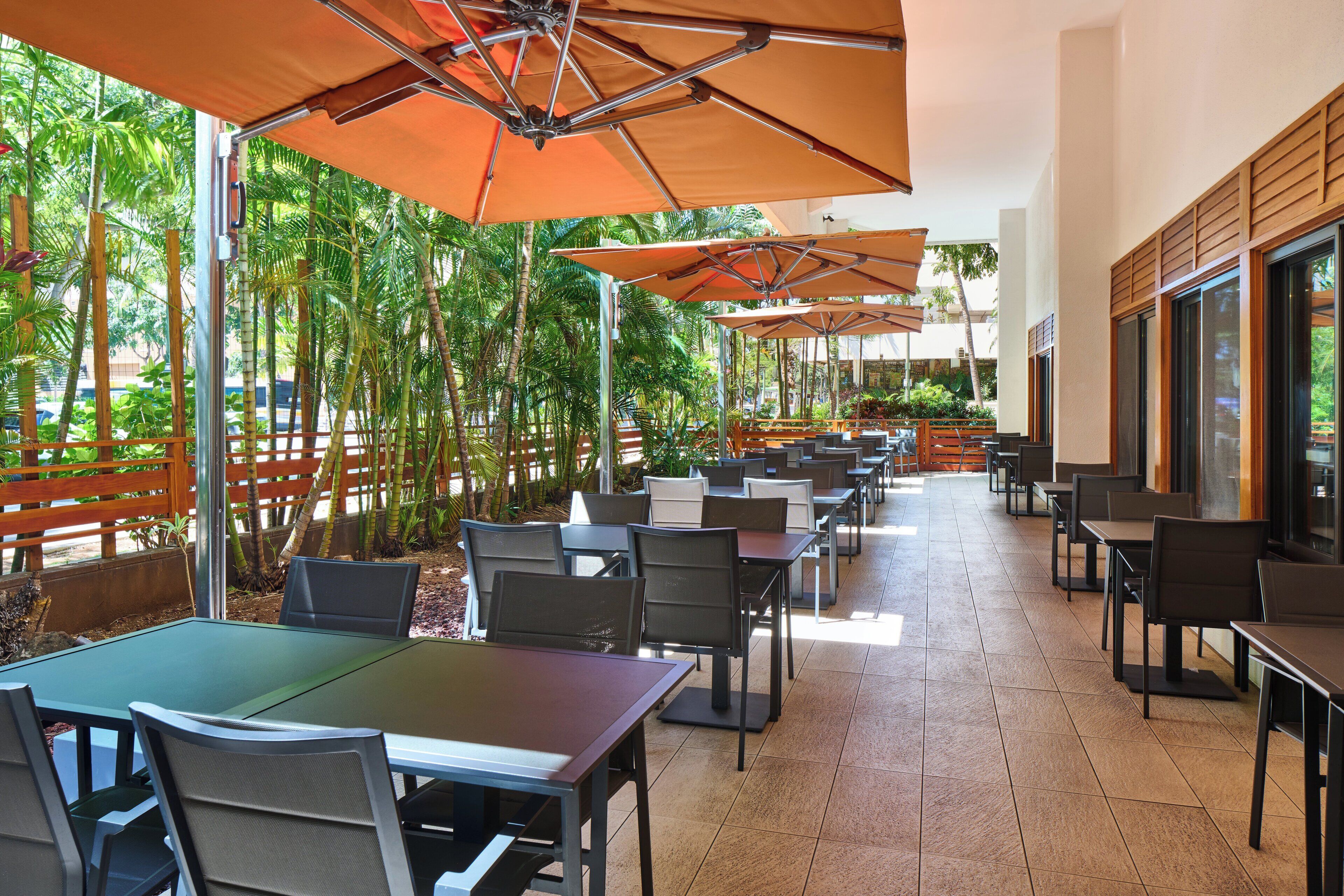 free daily full breakfast