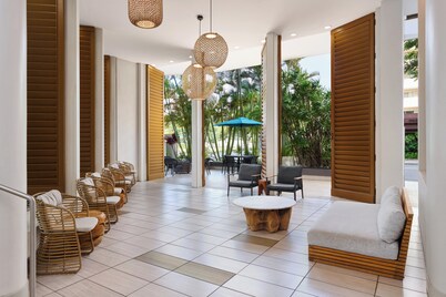 Holiday Inn Express Waikiki by IHG