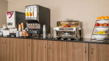 Free daily buffet breakfast