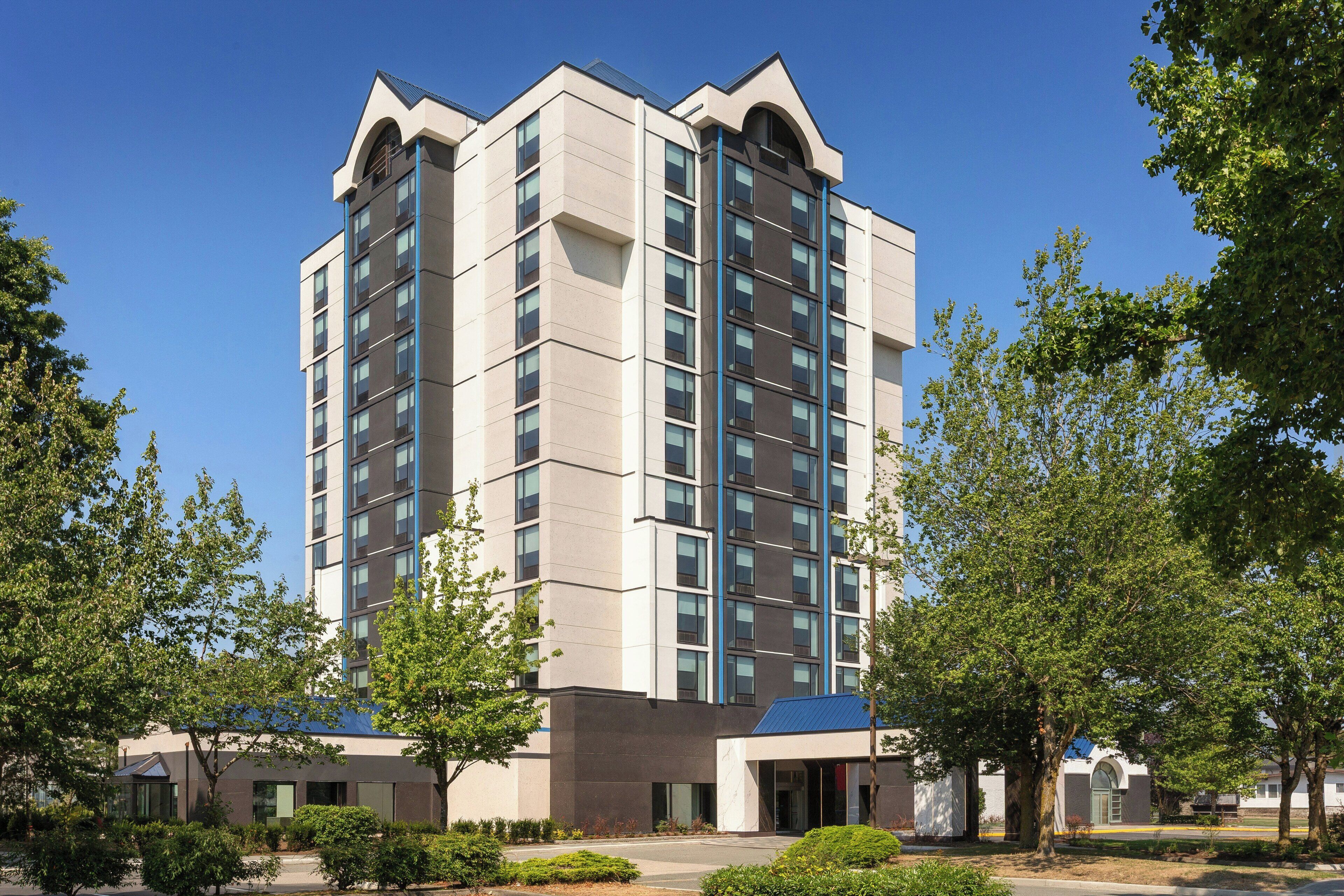 Photo - Red Roof Inn PLUS+ Vancouver Airport