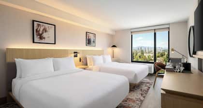 Red Roof Inn PLUS+ Vancouver Airport