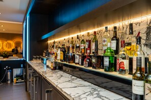 Bar (on property) - Atlantica Hotel Halifax (Halifax)