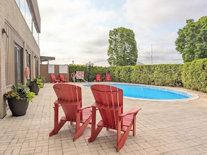 Seasonal outdoor pool