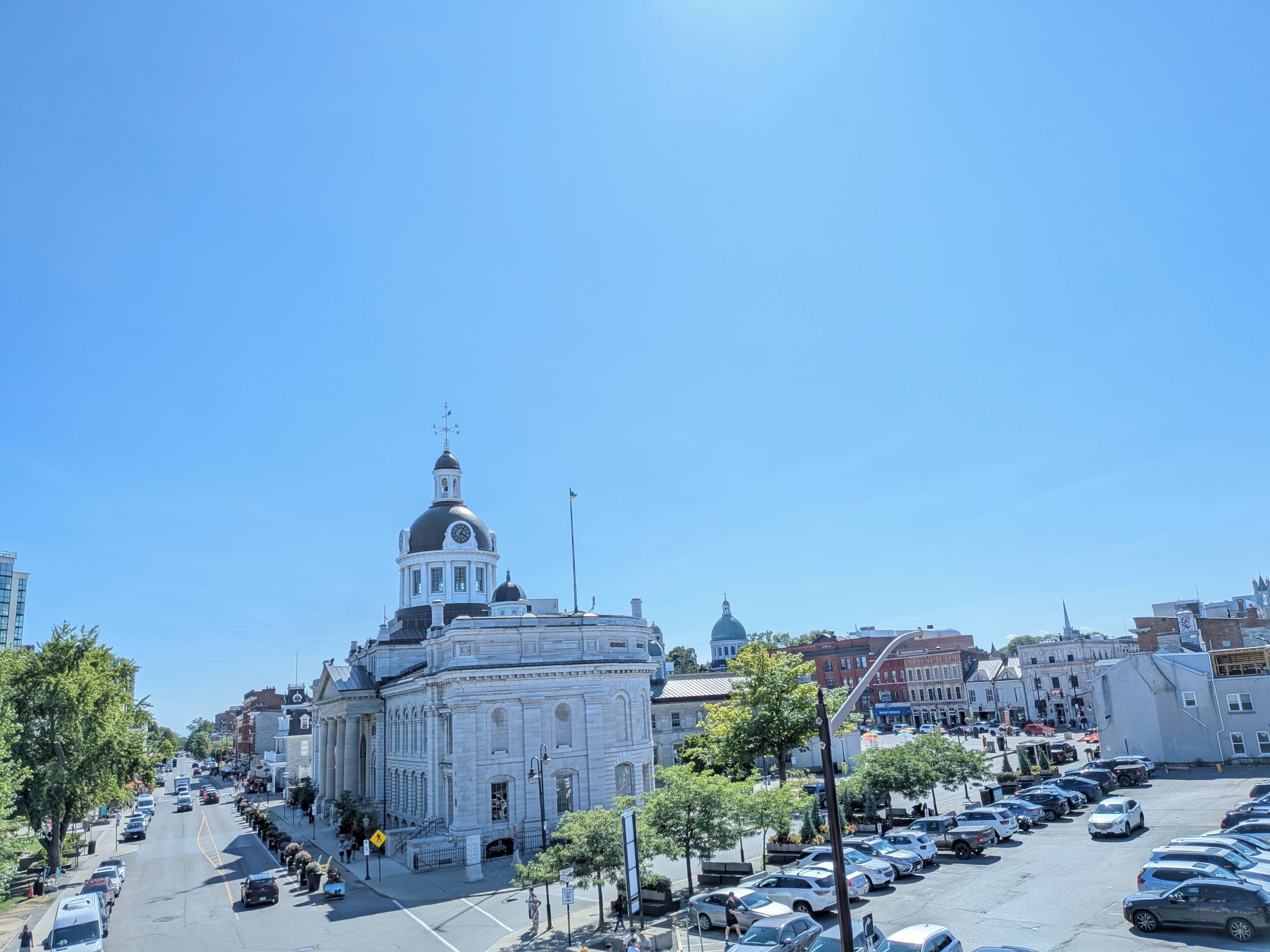 Foto - Confederation Place Hotel