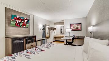 Superior Room, 1 King Bed (Smoke Free) | Desk, blackout drapes, free cribs/infant beds, free WiFi