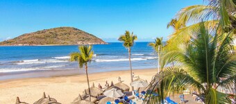 Oceano Palace Beach Resort