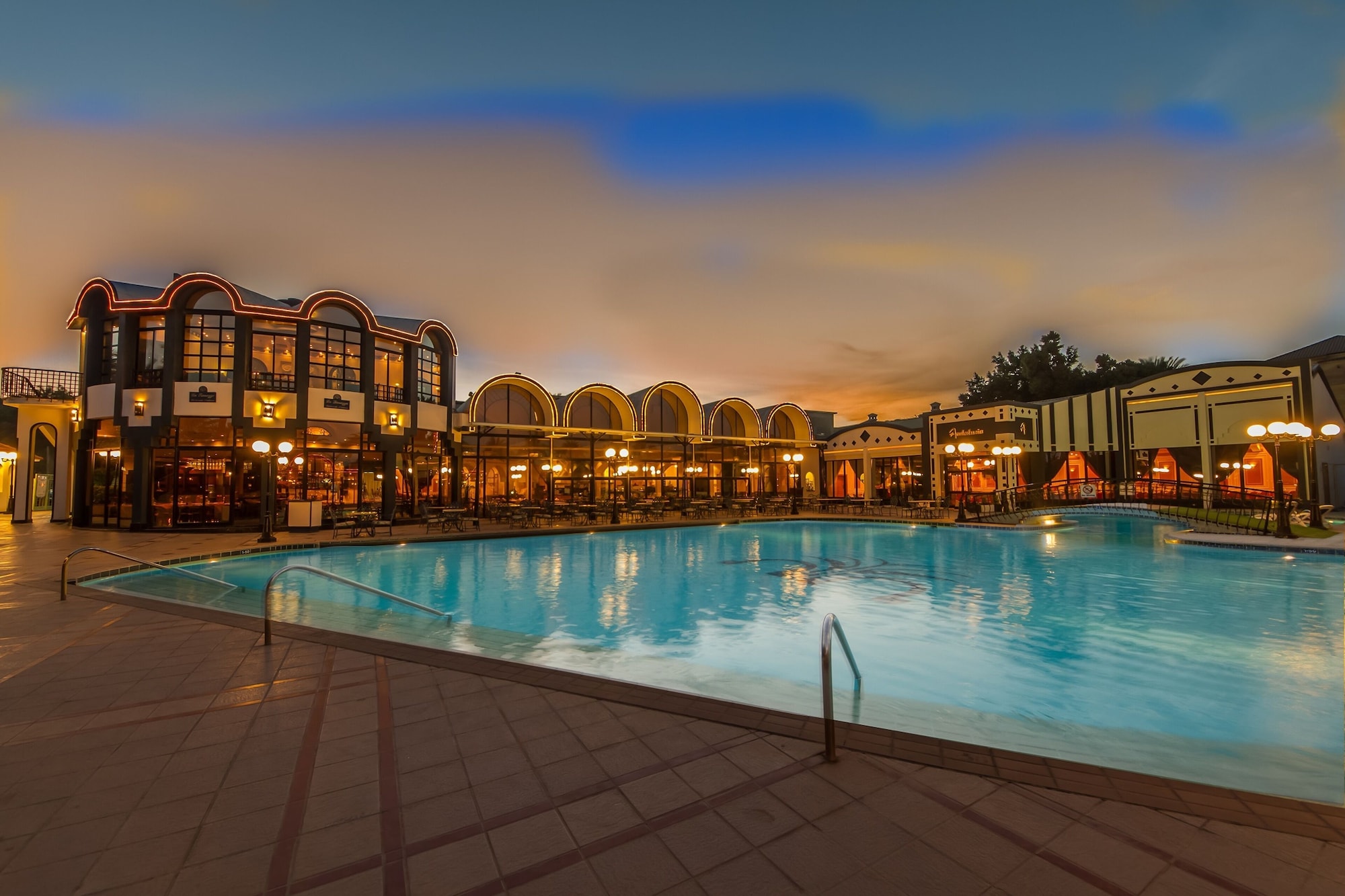 4 Star Hotels