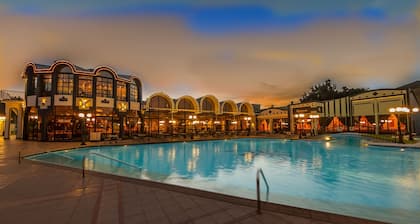 JAZ Pyramids Resort