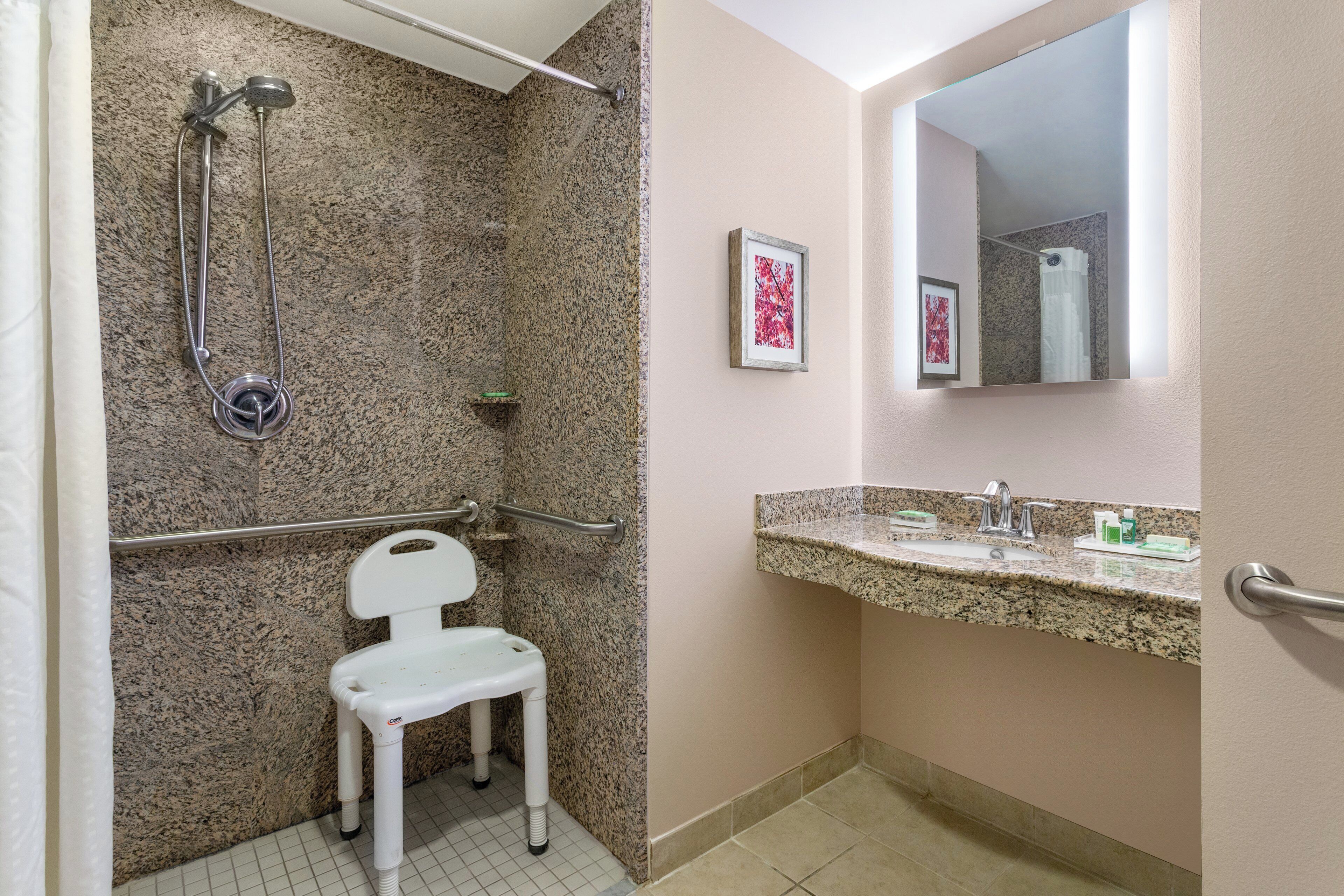 Photo - Holiday Inn Winter Haven by IHG